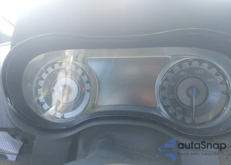 2015 Chrysler 300 300S z USA, uszkodzony, nr VIN 2C3CCABG1FH842116